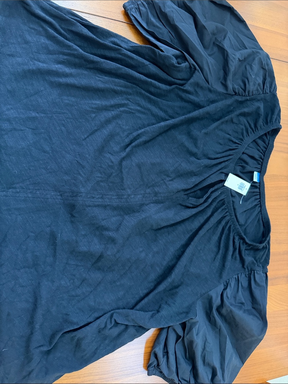 NWT 2X: Old Navy Black Puff Sleeve Tee